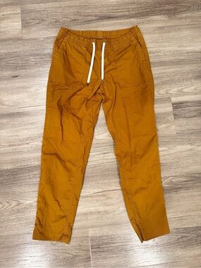 Vuori DurraTerra Ripstop Fabric Drawstring Pants in Caramel Brown Organic Cotton